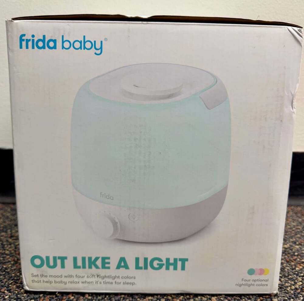 Frida Baby 3-in-1 Humidifier + Diffuser + Nightlight - Picture 4 of 7
